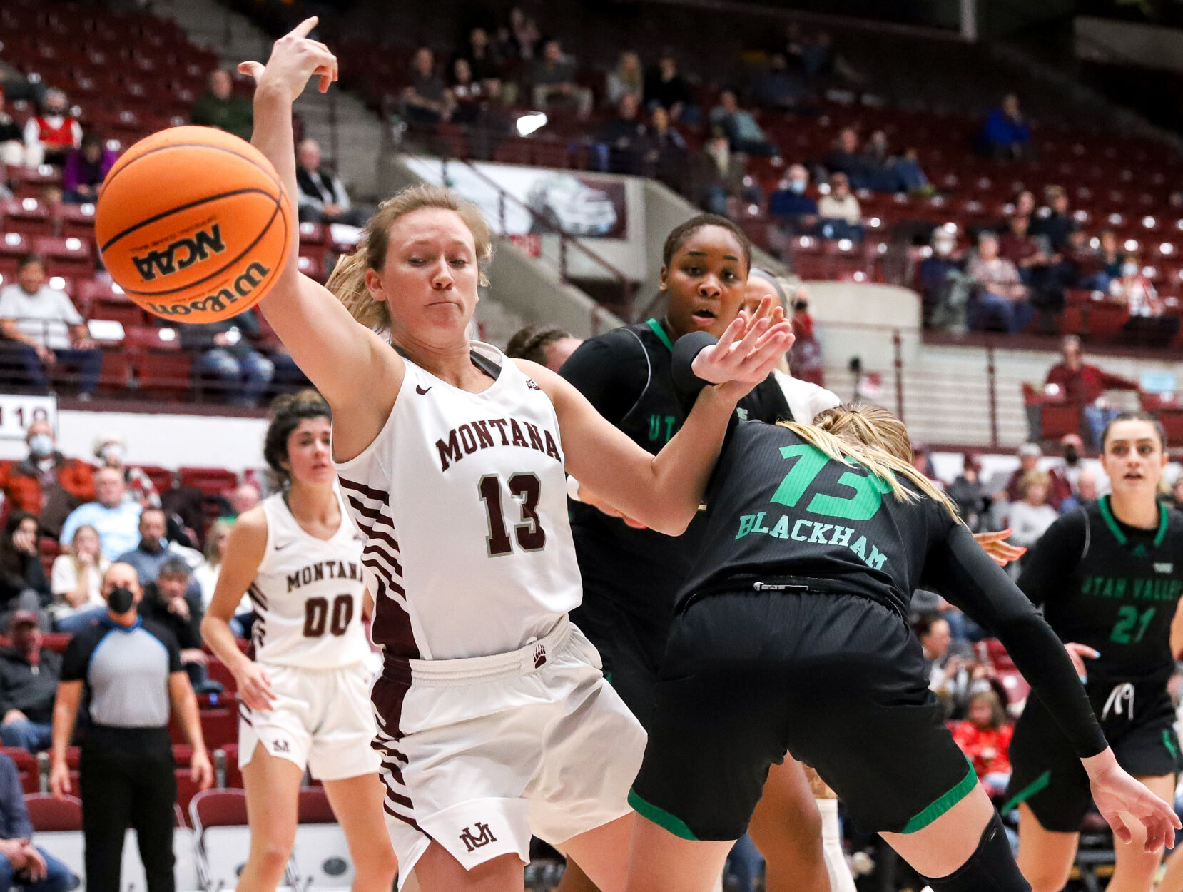 ibarra_Lady Griz vs Utah Valley01.jpg